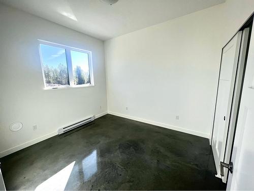 610 Ponderosa Drive, Kimberley, BC - Indoor Photo Showing Other Room