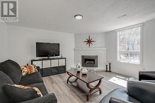 5 - 80 Sarah Lane, Oakville (Bronte West), ON - Indoor Photo Showing Living Room With Fireplace