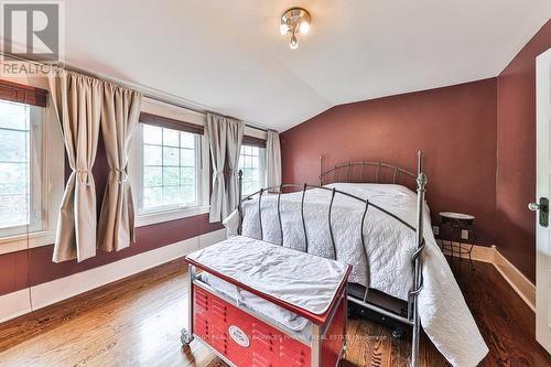 27 Woodlawn Avenue, Mississauga (Port Credit), ON - Indoor Photo Showing Bedroom