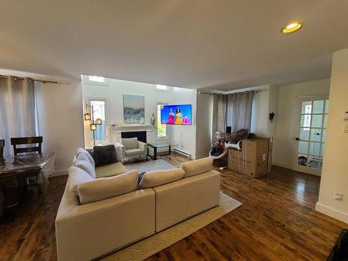 Salon - 5342 Rue Des Maçons, Montréal (Pierrefonds-Roxboro), QC - Indoor Photo Showing Living Room