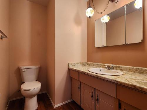 1239 Semlin Drive, Ashcroft, BC - Indoor Photo Showing Bathroom