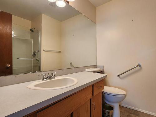 1239 Semlin Drive, Ashcroft, BC - Indoor Photo Showing Bathroom