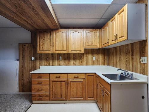 1239 Semlin Drive, Ashcroft, BC - Indoor Photo Showing Kitchen