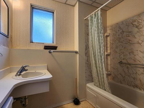 1239 Semlin Drive, Ashcroft, BC - Indoor Photo Showing Bathroom