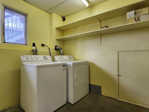 1239 Semlin Drive, Ashcroft, BC - Indoor Photo Showing Laundry Room