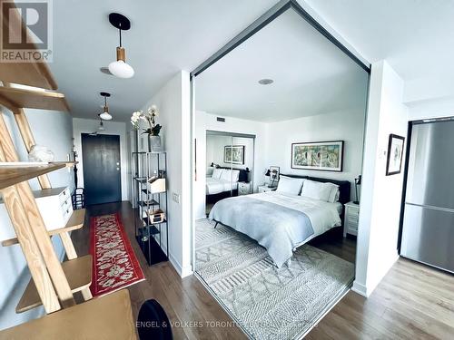 1112 - 78 Tecumseth Street, Toronto (Niagara), ON - Indoor Photo Showing Bedroom