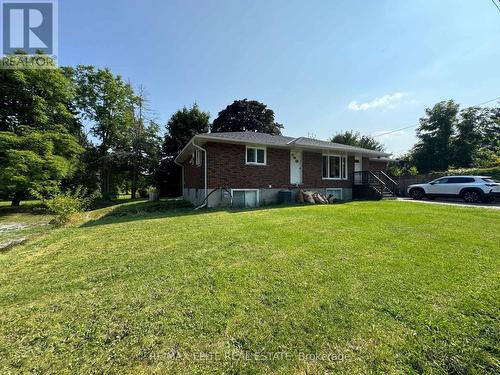 11 Gleason Avenue, Markham (Old Markham Village), ON - Outdoor