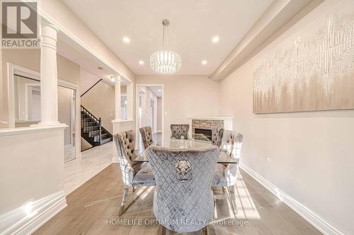 1076 Eager Road, Milton, ON - Indoor Photo Showing Dining Room