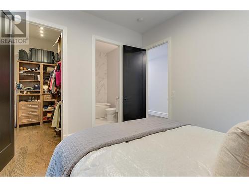 1677 Travertine Drive, Lake Country, BC - Indoor Photo Showing Bedroom