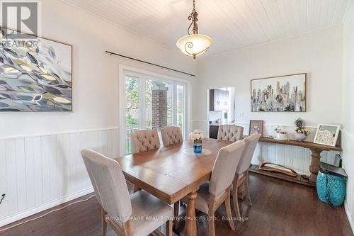 625 Beach Boulevard, Hamilton (Hamilton Beach), ON - Indoor Photo Showing Dining Room