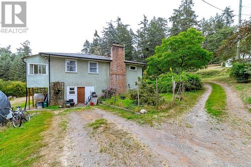 1781 Herd Rd, Duncan, BC - Outdoor