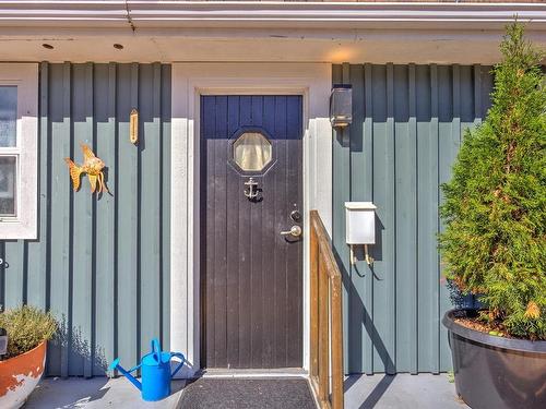 5-1765 Cowichan Bay Rd, Cowichan Bay, BC 