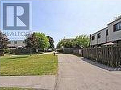 59 - 1100 Oxford Street, Oshawa (Lakeview), ON - Outdoor