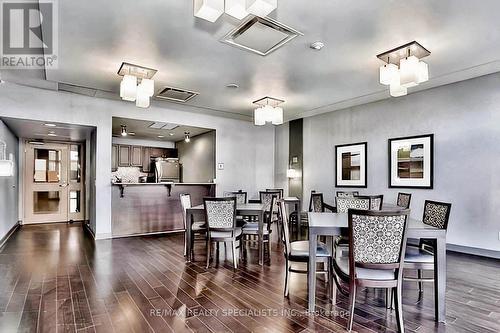 1107 - 2365 Central Park Drive, Oakville, ON - Indoor Photo Showing Dining Room