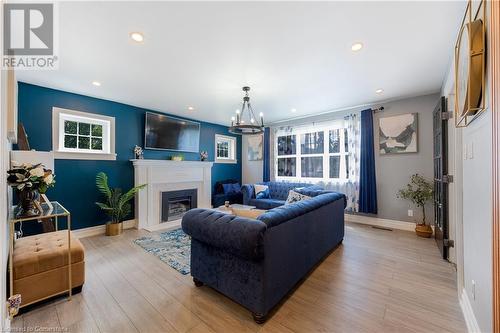 32 Base Line Road E, London, ON - Indoor Photo Showing Living Room With Fireplace