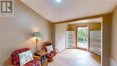 305771 South Line A Road, Grey Highlands, ON - Indoor Photo Showing Other Room