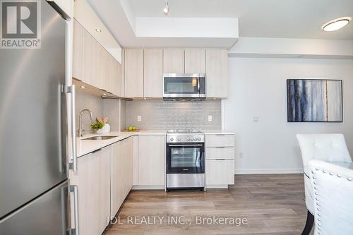 2110 - 50 Forest Manor Road, Toronto, ON - Indoor Photo Showing Kitchen