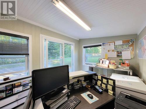 2435 E 16 Highway, Mcbride, BC - Indoor Photo Showing Office