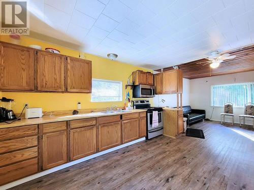 2435 E 16 Highway, Mcbride, BC - Indoor Photo Showing Kitchen With Double Sink