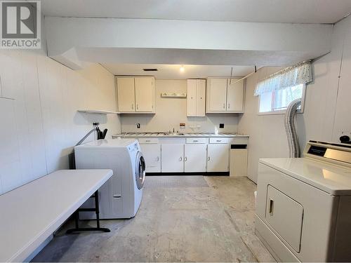 2435 E 16 Highway, Mcbride, BC - Indoor Photo Showing Laundry Room