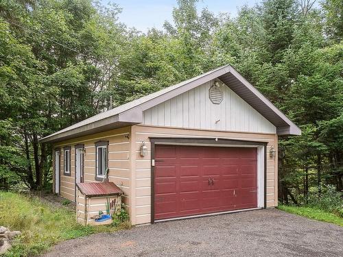 Garage - 1918 Mtée Du Bois-Franc, Saint-Adolphe-D'Howard, QC - Outdoor With Exterior