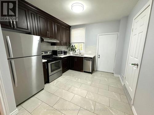 Main&* - 24 Tecumseth Street, Toronto, ON - Indoor Photo Showing Kitchen