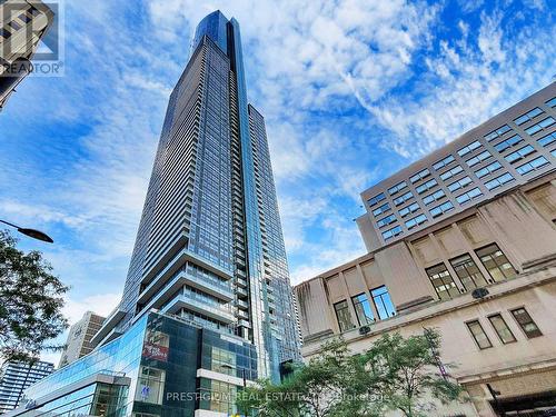 6901 - 388 Yonge Street, Toronto, ON - Outdoor With Facade