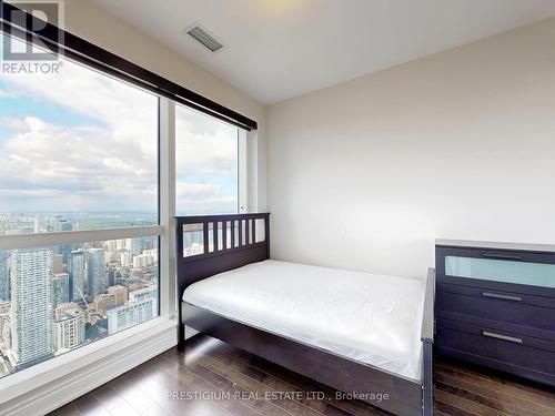 6901 - 388 Yonge Street, Toronto (Bay Street Corridor), ON - Indoor Photo Showing Bedroom