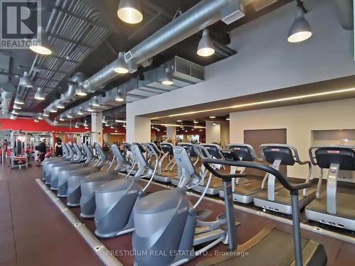 6901 - 388 Yonge Street, Toronto (Bay Street Corridor), ON - Indoor Photo Showing Gym Room