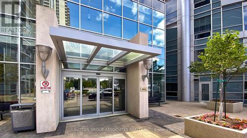 3411 - 125 Village Green Square, Toronto (Agincourt South-Malvern West), ON - Outdoor