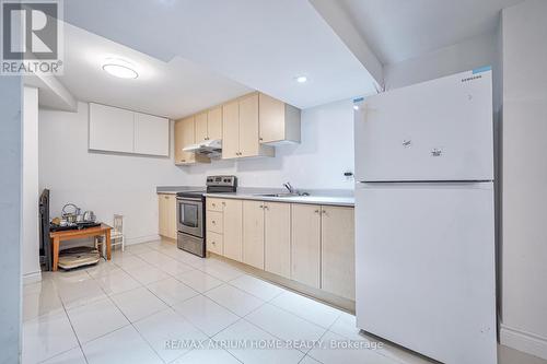 56 Huntingdale Boulevard, Toronto (L'Amoreaux), ON - Indoor Photo Showing Kitchen