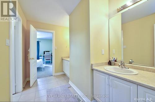 12 Ferretti Street, Vaughan (Patterson), ON - Indoor Photo Showing Bathroom