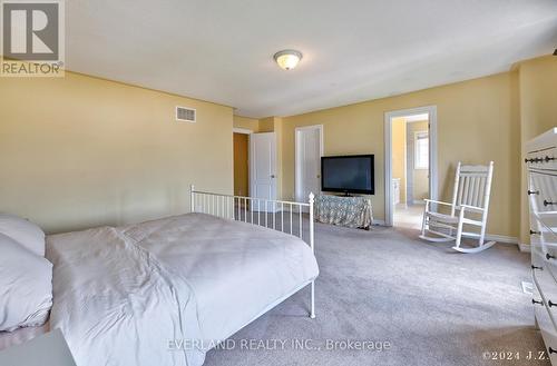 12 Ferretti Street, Vaughan (Patterson), ON - Indoor Photo Showing Bedroom