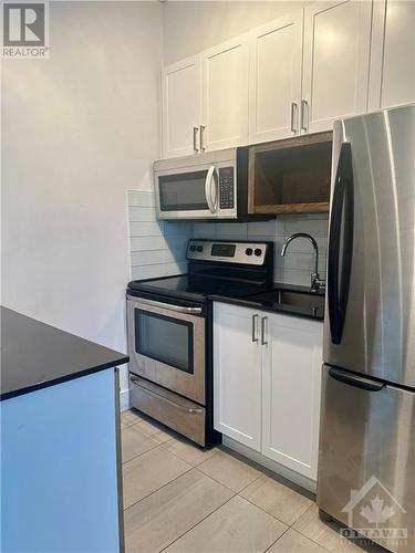 179 George Street Unit#2105, Ottawa, ON - Indoor Photo Showing Kitchen With Stainless Steel Kitchen