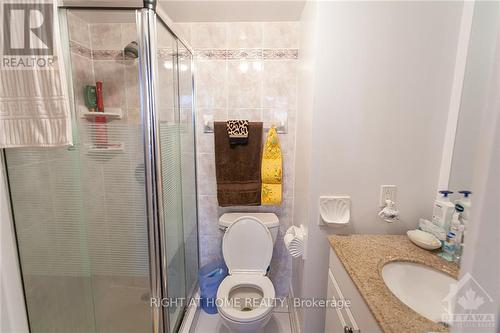 305 - 2019 Carling Avenue, Ottawa, ON - Indoor Photo Showing Bathroom