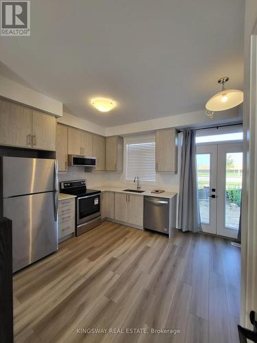 12 - 55 Tom Brown Drive, Brant, ON - Indoor Photo Showing Kitchen