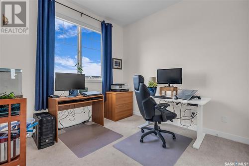 2070 Stilling Lane, Saskatoon, SK - Indoor Photo Showing Office