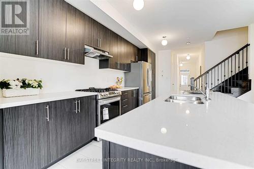 58 Erintol Way, Markham (Cedarwood), ON - Indoor Photo Showing Kitchen With Double Sink With Upgraded Kitchen