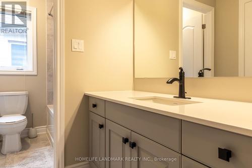 8 Venture Way, Thorold, ON - Indoor Photo Showing Bathroom