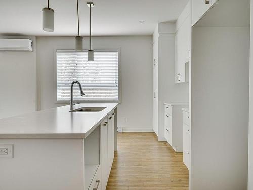 Kitchen - 202-910 Boul. Du Curé-Labelle, Blainville, QC - Indoor Photo Showing Kitchen