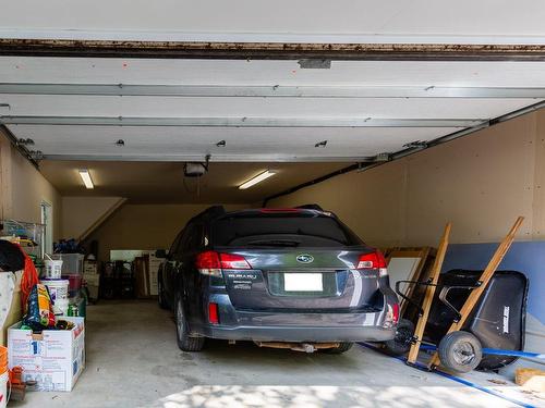 Garage - 102 Ch. Du Lac-Clair, Saint-Alban, QC - Indoor Photo Showing Garage