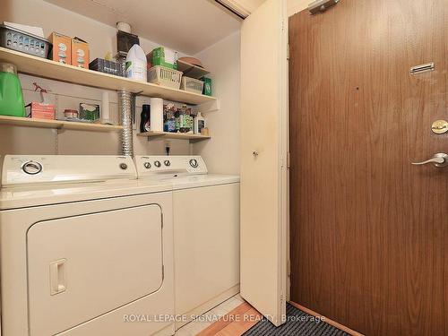 114-20 Sunrise Ave, Toronto, ON - Indoor Photo Showing Laundry Room