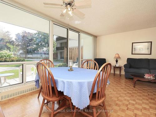 114-20 Sunrise Ave, Toronto, ON - Indoor Photo Showing Dining Room