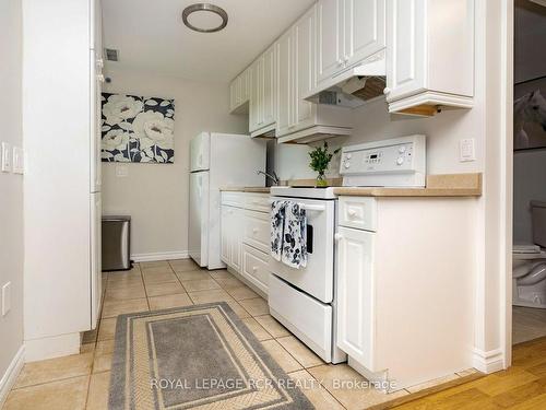 346398 Mono Centre Rd, Mono, ON - Indoor Photo Showing Kitchen