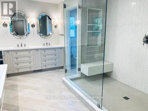 6 Edgecombe Terrace, Springwater (Centre Vespra), ON - Indoor Photo Showing Bathroom