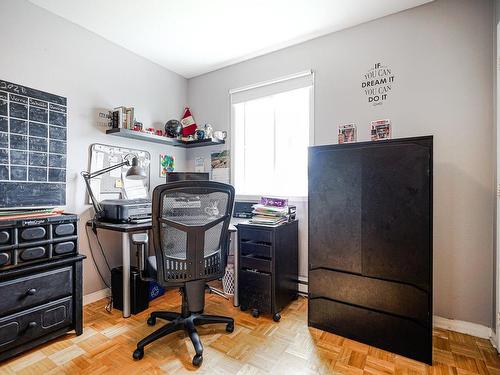 Bedroom - 14 Rue De L'Amandier, Saint-Constant, QC - Indoor Photo Showing Office