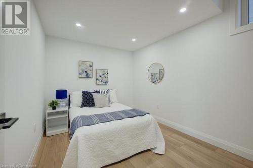 162 Weber Street W, Kitchener, ON - Indoor Photo Showing Bedroom