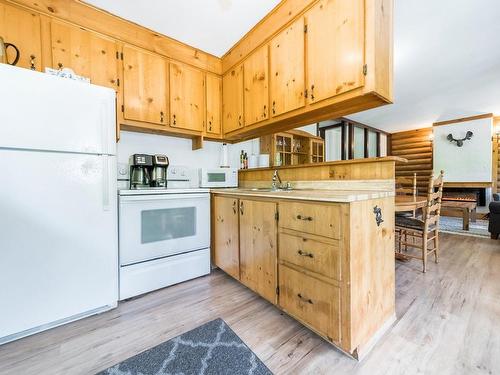 Kitchen - 27 Ch. De Maple Wood, Harrington, QC - Indoor Photo Showing Kitchen