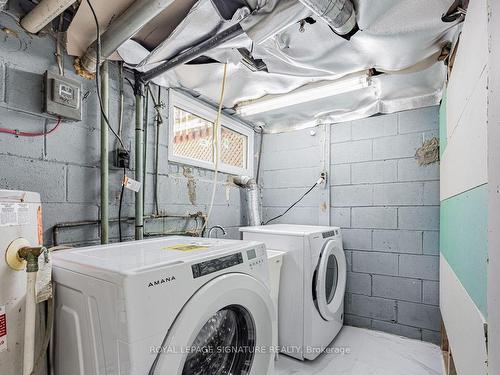 803 Fairview Ave, Pickering, ON - Indoor Photo Showing Laundry Room