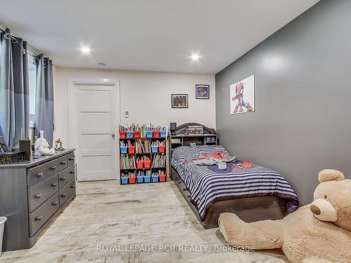 1369 Ryerson Blvd, Severn, ON - Indoor Photo Showing Bedroom